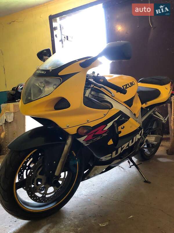 Спортбайк Suzuki GSX-R 600 2001 в Залещиках