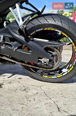 Спортбайк Suzuki GSX-R 600 2008 в 