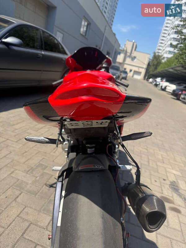 Спортбайк Suzuki GSX-R 600 2012 в Одессе