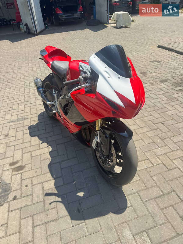 Спортбайк Suzuki GSX-R 600 2012 в Одессе