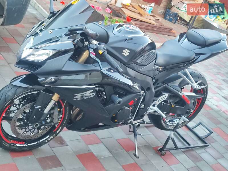 Спортбайк Suzuki GSX-R 600 2007 в Борщеве