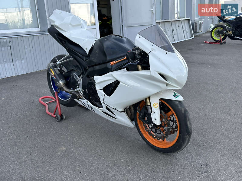 Спортбайк Suzuki GSX-R 600 2008 в Києві