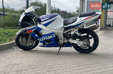 Спортбайк Suzuki GSX-R 600 2002 в 