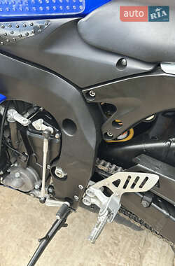 Спортбайк Suzuki GSX-R 600 2007 в 