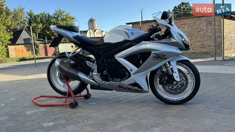 Спортбайк Suzuki GSX-R 600 2008 в Ровно