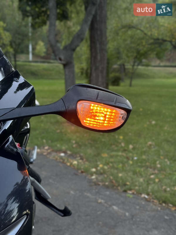 Спортбайк Suzuki GSX-R 600 2010 в Киеве фото 13 Спортбайк Suzuki GSX-R 600 2010 в Киеве