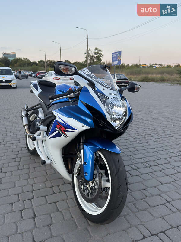 Спортбайк Suzuki GSX-R 600 2011 в Запоріжжі
