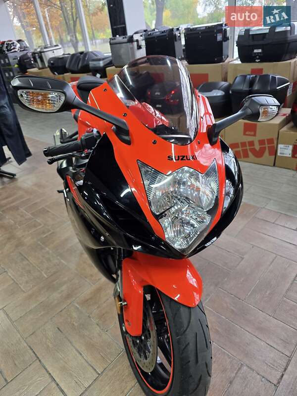Спортбайк Suzuki GSX-R 600 2021 в Днепре