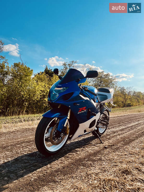 Спортбайк Suzuki GSX-R 600 2004 в Одессе