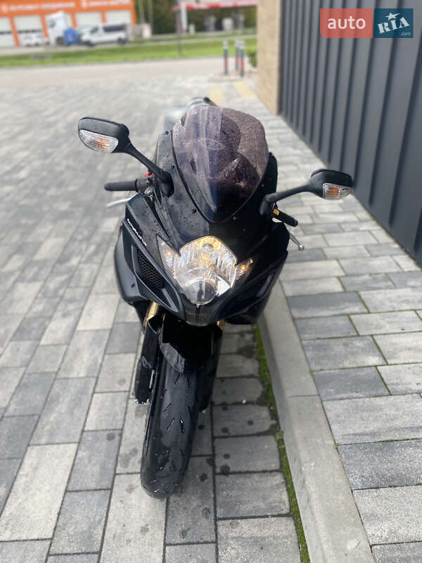 Спортбайк Suzuki GSX-R 600 2006 в Луцке