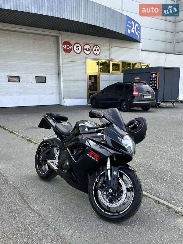 Спортбайк Suzuki GSX-R 600 2006 в Києві фото 3 Спортбайк Suzuki GSX-R 600 2006 в Києві