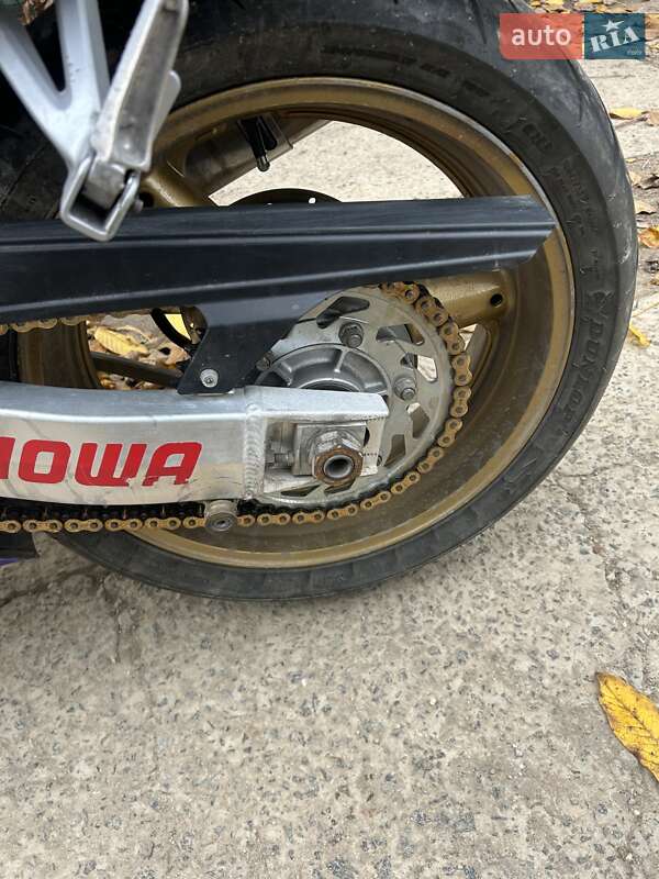 Спортбайк Suzuki GSX-R 600 2000 в Одесі фото 9 Спортбайк Suzuki GSX-R 600 2000 в Одесі