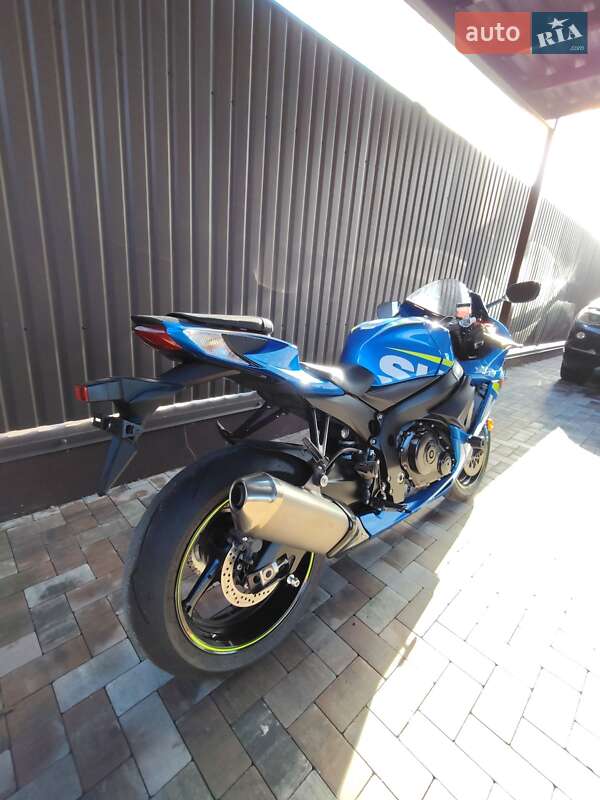 Спортбайк Suzuki GSX-R 600 2018 в Білогородці фото 27 Спортбайк Suzuki GSX-R 600 2018 в Білогородці