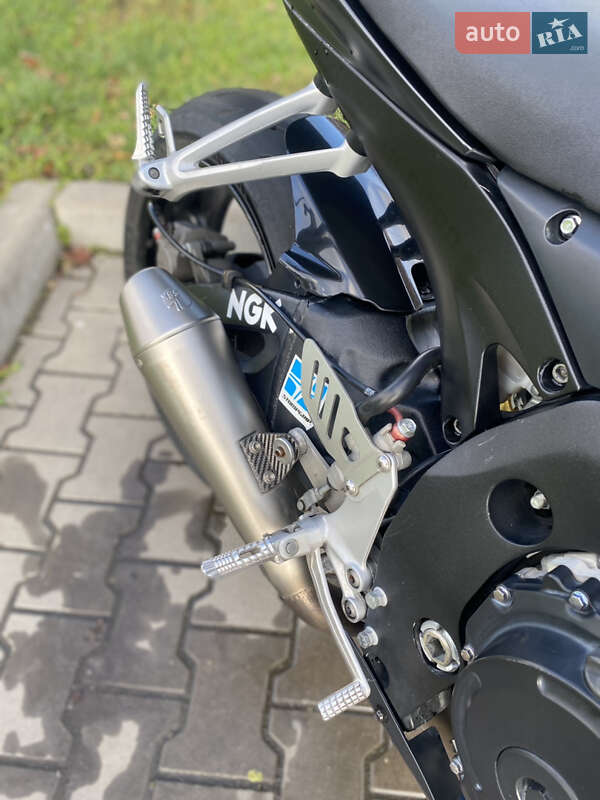 Спортбайк Suzuki GSX-R 600 2006 в Луцке