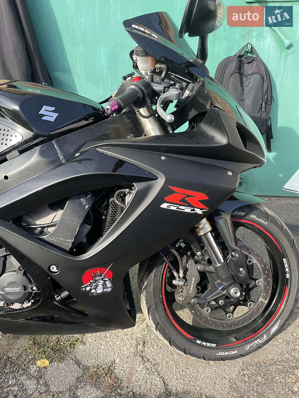Спортбайк Suzuki GSX-R 600 2007 в Полтаве фото 10 Спортбайк Suzuki GSX-R 600 2007 в Полтаве