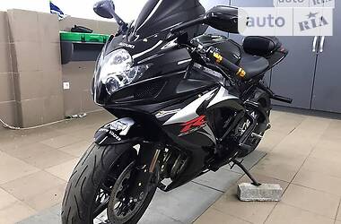 Спортбайк Suzuki GSX-R 750 2006 в Малине