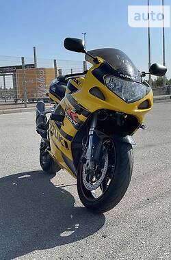 Спортбайк Suzuki GSX-R 750 2004 в Золочеві