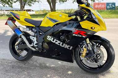 Спортбайк Suzuki GSX-R 750 2005 в 