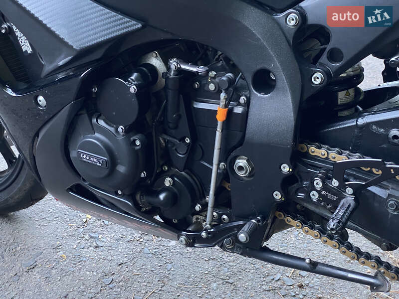 Спортбайк Suzuki GSX-R 750 2016 в Ровно фото 11 Спортбайк Suzuki GSX-R 750 2016 в Ровно