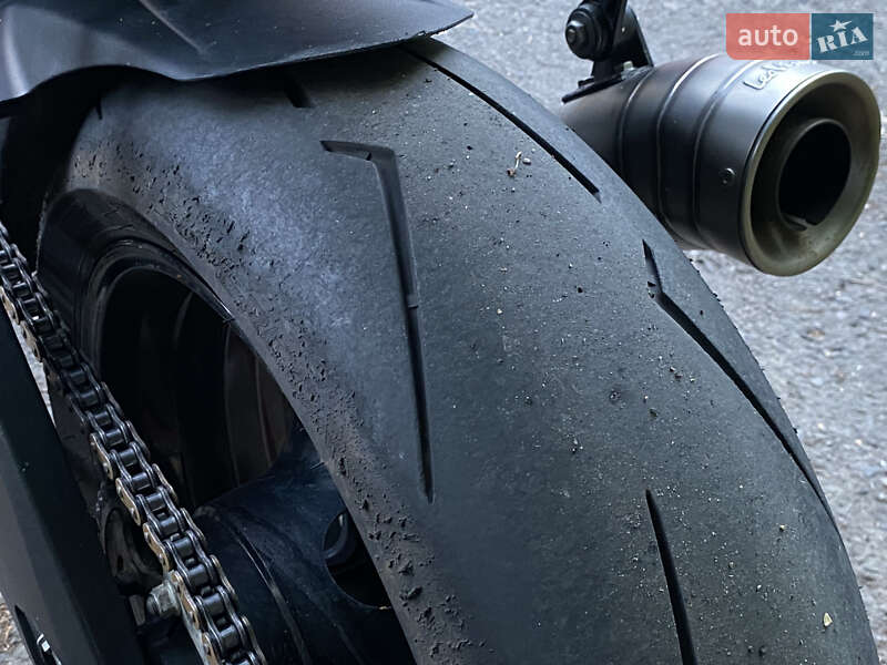 Спортбайк Suzuki GSX-R 750 2016 в Ровно фото 26 Спортбайк Suzuki GSX-R 750 2016 в Ровно