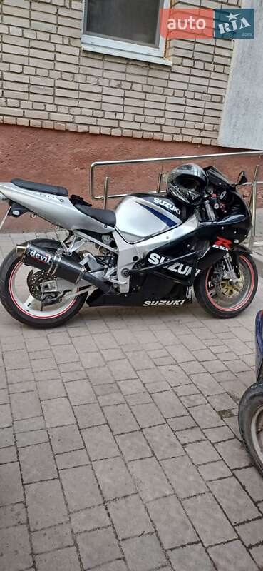 Спортбайк Suzuki GSX-R 750 2001 в Буську