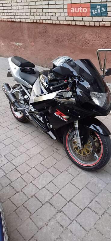 Спортбайк Suzuki GSX-R 750 2001 в Буську