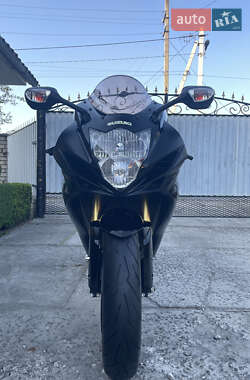 Спортбайк Suzuki GSX-R 750 2019 в 