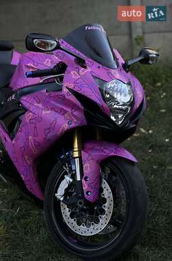 Спортбайк Suzuki GSX-R 750 2011 в Тараще