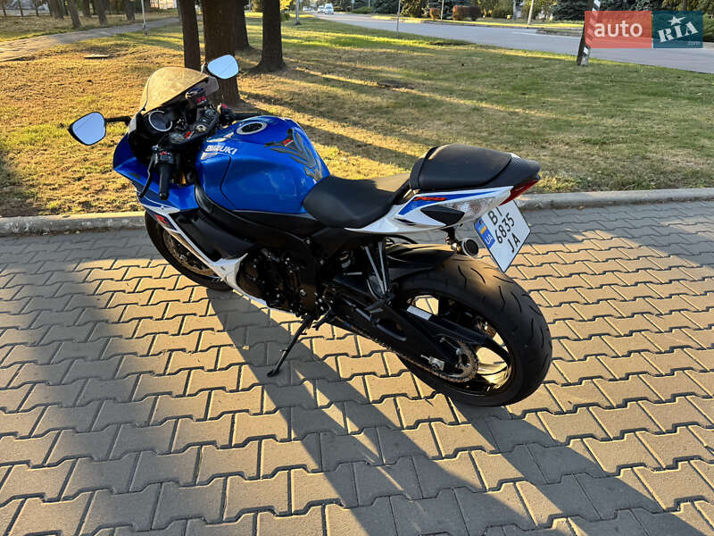 Спортбайк Suzuki GSX-R 750 2024 в Лубнах