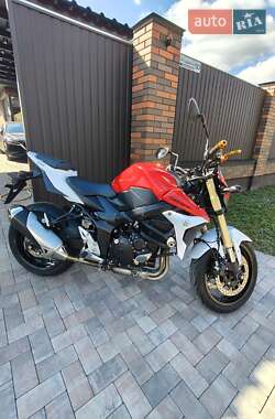Мотоцикл Без обтекателей (Naked bike) Suzuki GSX-R 750 2017 в 