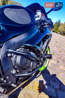 Спортбайк Suzuki GSX-R 750 2008 в 