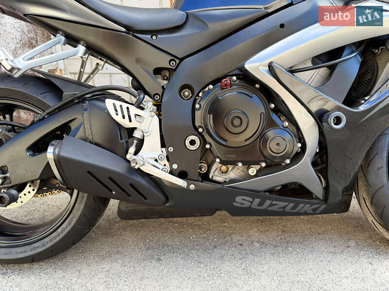 Спортбайк Suzuki GSX-R 750 2007 в Дніпрі