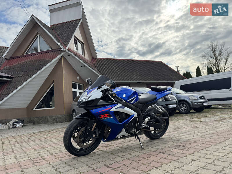Спортбайк Suzuki GSX-R 750 2008 в Тячеве