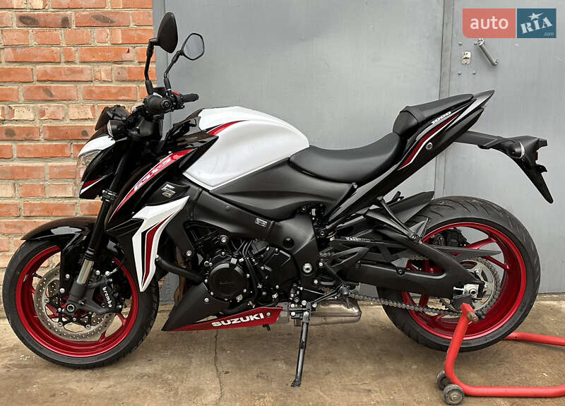 Мотоцикл Без обтекателей (Naked bike) Suzuki GSX-S 1000 2018 в Нежине