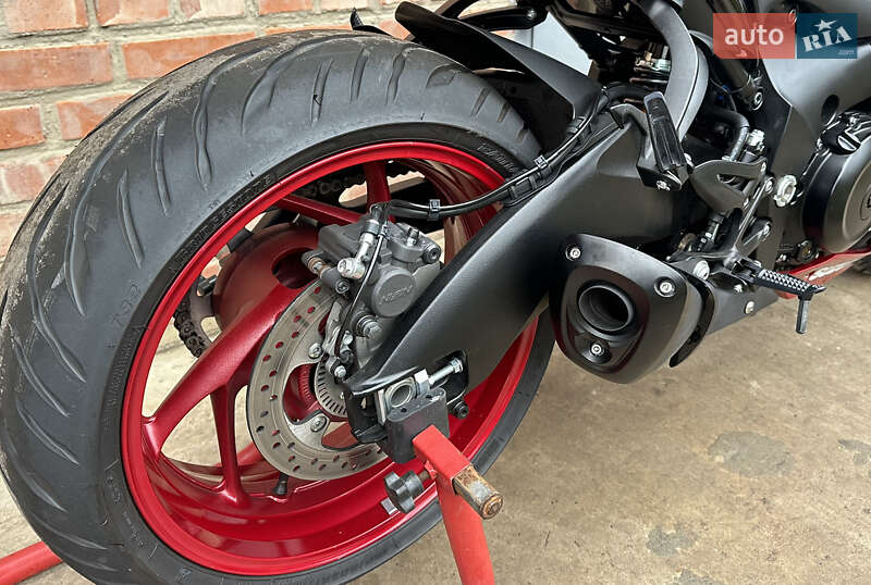 Мотоцикл Без обтекателей (Naked bike) Suzuki GSX-S 1000 2018 в Нежине