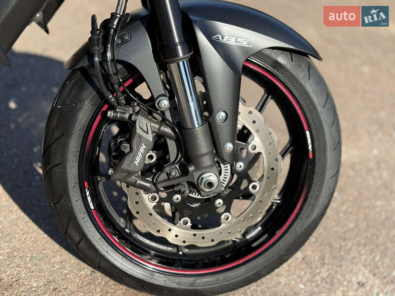 Мотоцикл Без обтекателей (Naked bike) Suzuki GSX-S 750 2017 в Сновске