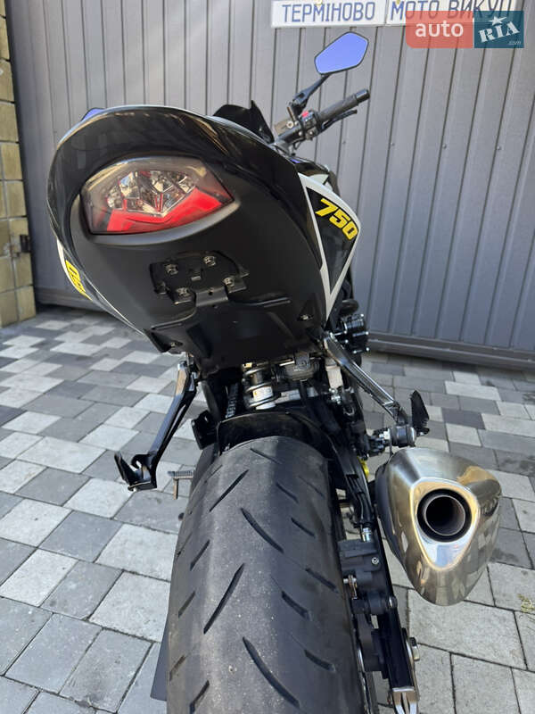 Мотоцикл Без обтекателей (Naked bike) Suzuki GSX-S 750 2021 в Новомосковске фото 9 Мотоцикл Без обтекателей (Naked bike) Suzuki GSX-S 750 2021 в Новомосковске