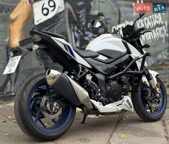 Мотоцикл Без обтекателей (Naked bike) Suzuki GSX-S 750 2019 в Киеве