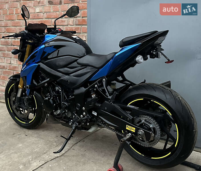 Мотоцикл Без обтекателей (Naked bike) Suzuki GSX-S 750 2021 в Нежине