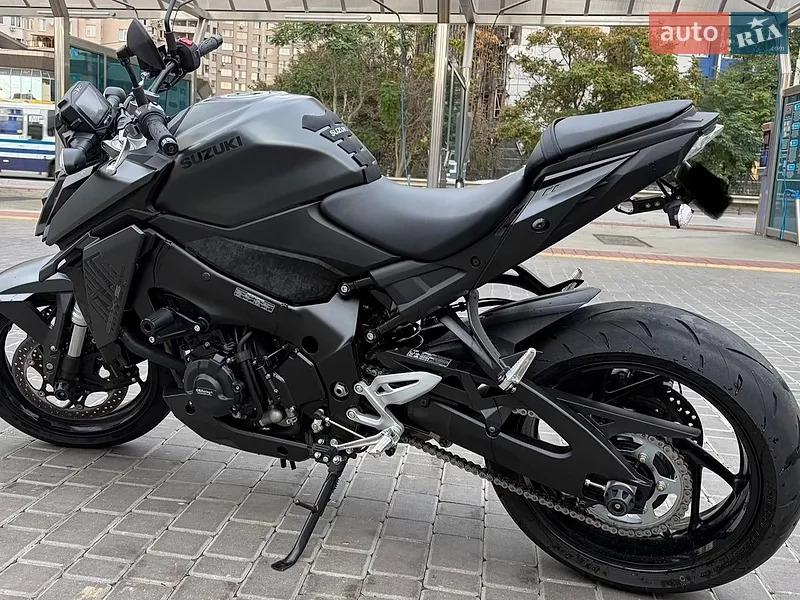 Suzuki GSX-S950W 2021