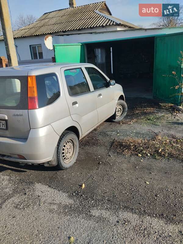 Хетчбек Suzuki Ignis 2005 в Харкові
