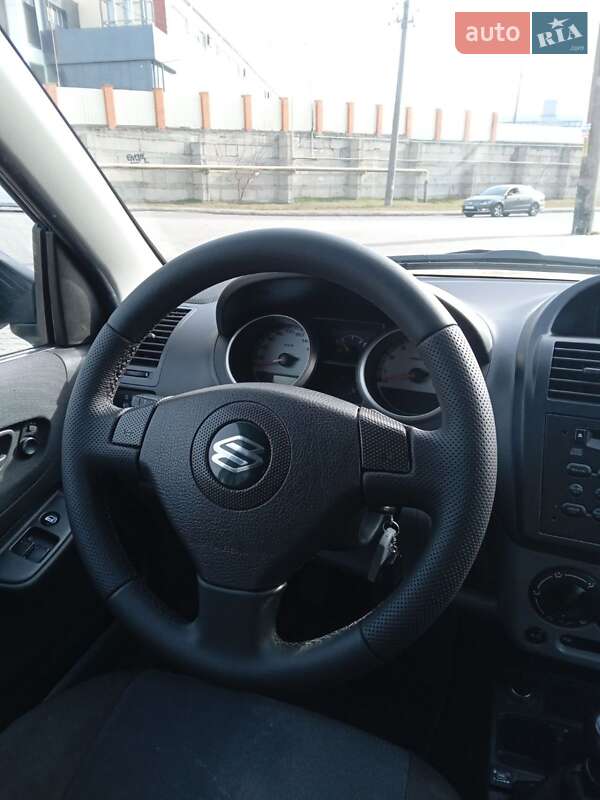 Універсал Suzuki Ignis 2005 в Одесі
