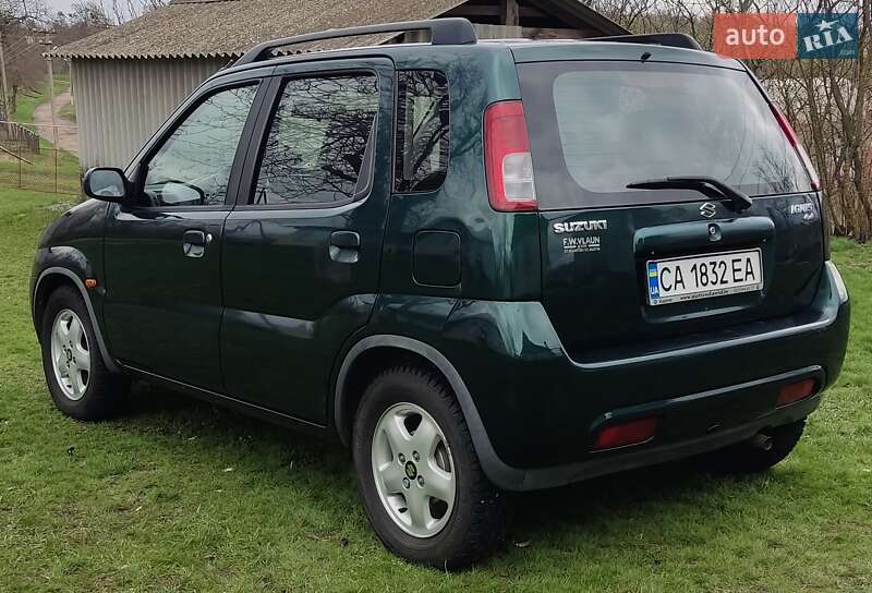 Хэтчбек Suzuki Ignis 2004 в Драбове