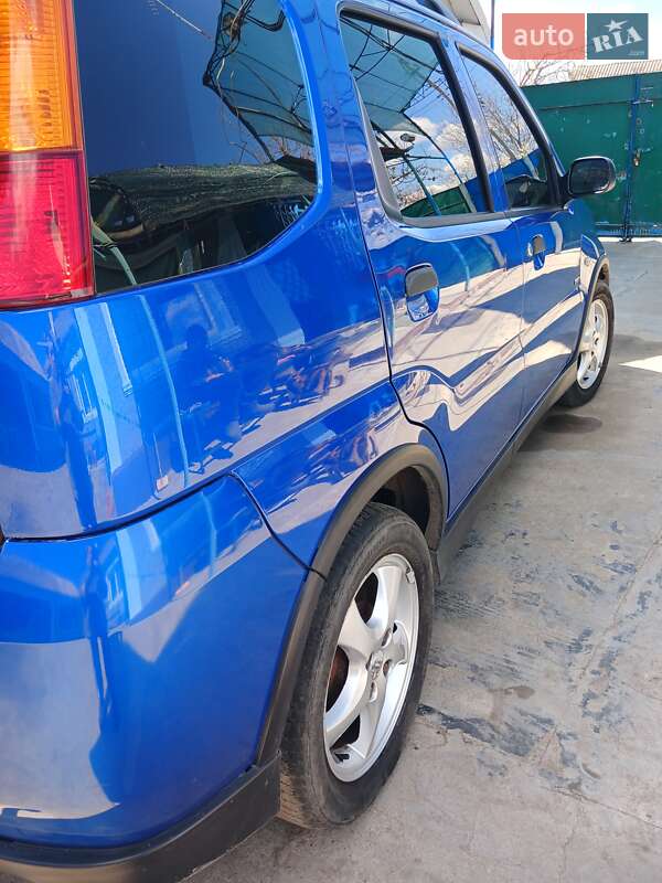 Универсал Suzuki Ignis 2005 в Южноукраинске фото 7 Универсал Suzuki Ignis 2005 в Южноукраинске