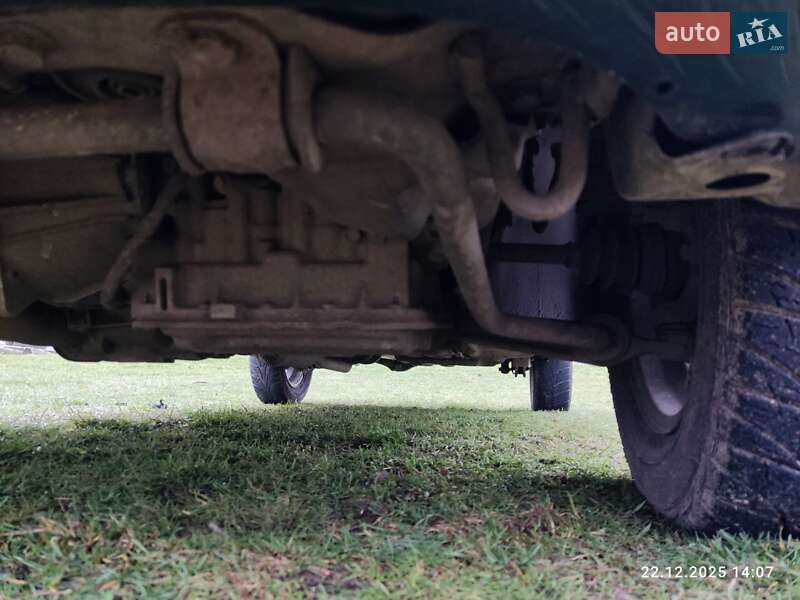 Хэтчбек Suzuki Ignis 2004 в Драбове