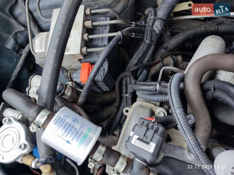 Хэтчбек Suzuki Ignis 2004 в Драбове