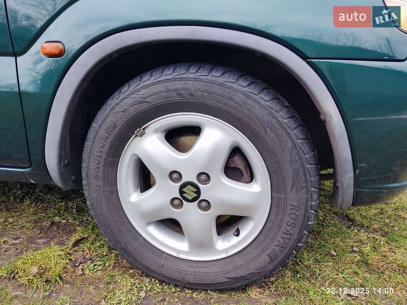 Хэтчбек Suzuki Ignis 2004 в Драбове