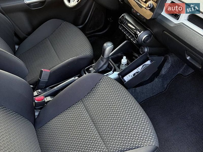 Позашляховик / Кросовер Suzuki Ignis 2020 в Києві фото 6 Позашляховик / Кросовер Suzuki Ignis 2020 в Києві