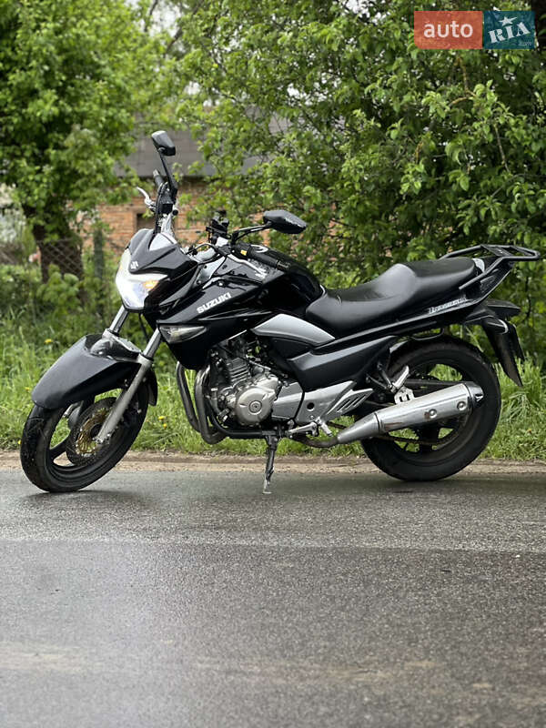 Мотоцикл Спорт-туризм Suzuki Inazuma 250 2014 в Дрогобыче