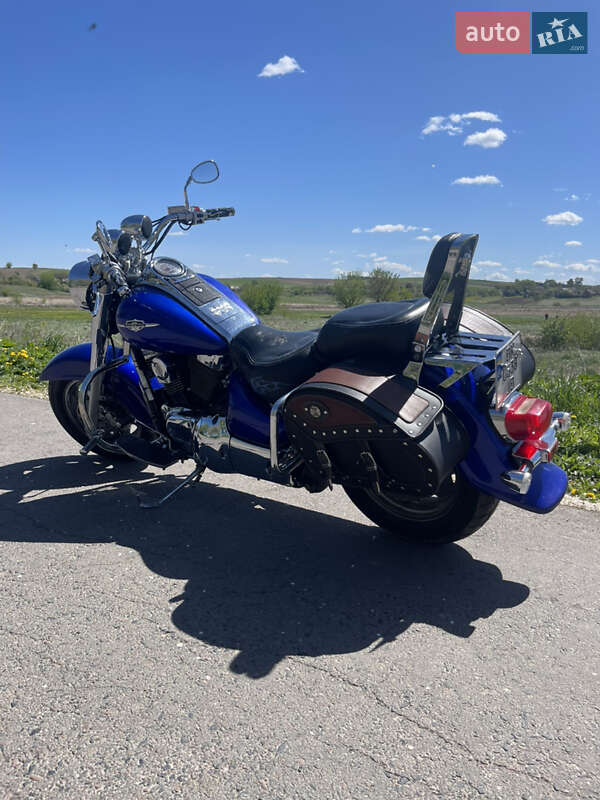 Мотоцикл Чоппер Suzuki Intruder 1500 2005 в 